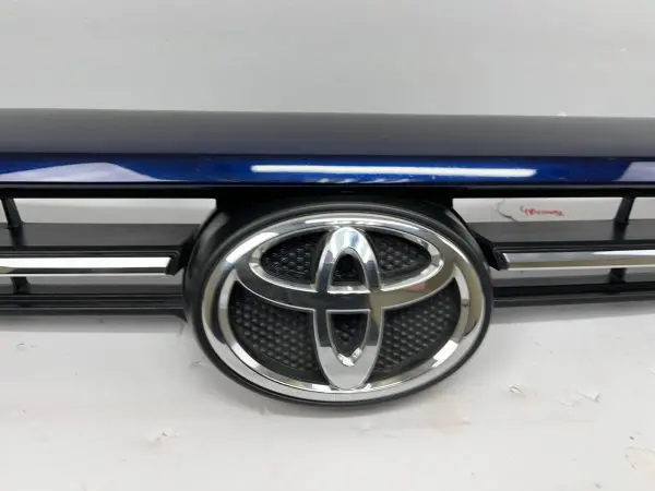 53101-35100 2020 2021 2022 2023 toyota 4runner upper front oem grille blue - Image 9