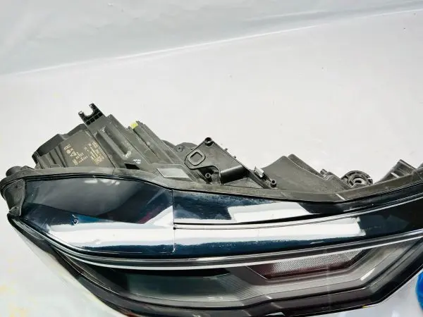 2019 2020 2021 2022 2023 AUDI A6 QUATTRO W/O MATRIX  LED RIGHT OEM HEADLIGHT - Image 10