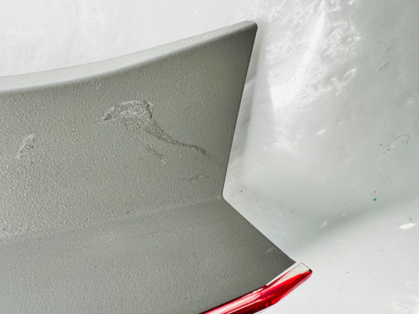 2015 2016 2017 TOYOTA CAMRY REAR LEFT OEM TAIL LIGHT - Image 4