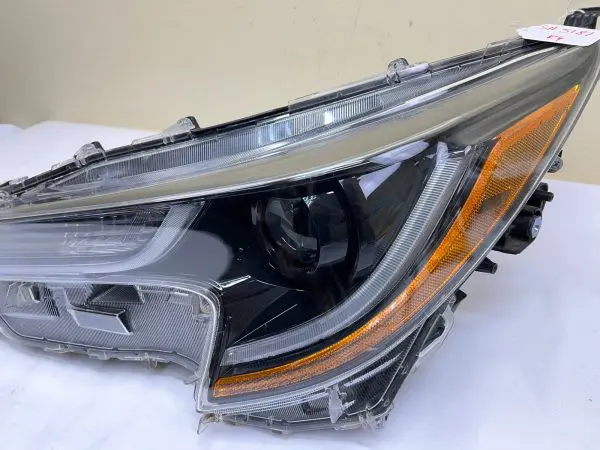 2020 2021 2022 TOYOTA COROLLA LED FRONT LEFT OEM HEADLIGHT - Image 3