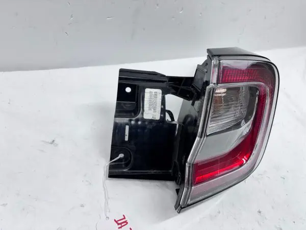 NICE 2020 2021 2022 2023 SUBARU LEGACY OUTBACK LED REAR RIGHT OEM TAIL LIGHT - Image 10