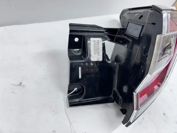 NICE 2020 2021 2022 2023 SUBARU LEGACY OUTBACK LED REAR RIGHT OEM TAIL LIGHT - Image 11