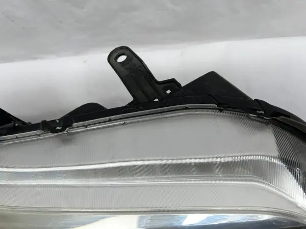 2016 2017 2018 2019 2020 2021 2022 toyota tacoma halogen led right oem headlight - Image 15