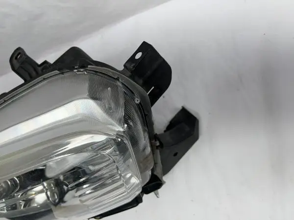 2016 2017 2018 2019 2020 2021 2022 toyota tacoma halogen led right oem headlight - Image 16