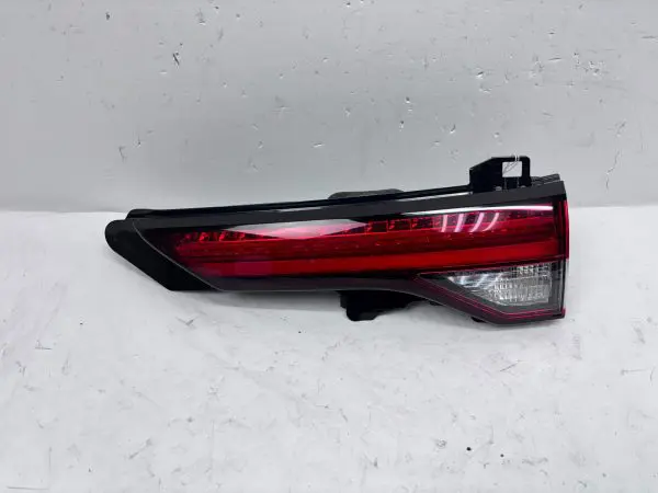 NICE 2022 2023 2024 MITSUBISHI OUTLANDER LED REAR INNER RIGHT OEM TAIL LIGHT