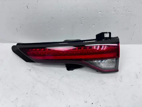 NICE 2022 2023 2024 MITSUBISHI OUTLANDER LED REAR INNER RIGHT OEM TAIL LIGHT - Image 2