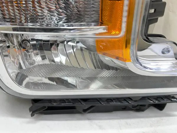 2018 2019 2020 FORD F150 HALOGEN FRONT RIGHT OEM HEADLIGHT KL3413005AA - Image 6