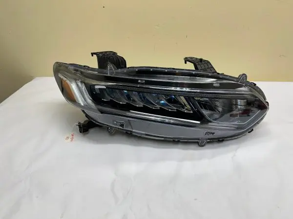2018 2019 2020 2021 2022 HONDA ACCORD HYBRID LED FRONT RIGHT OEM HEADLIGHT BLUE - Image 2