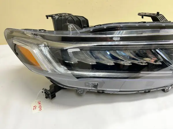 2018 2019 2020 2021 2022 HONDA ACCORD HYBRID LED FRONT RIGHT OEM HEADLIGHT BLUE - Image 8