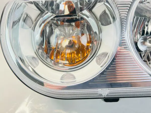 NICE 2008 2009 2010 2011 2012 2013 2014 CHEVY CHALLENGER HALOGEN LEFT HEADLIGHT - Image 3