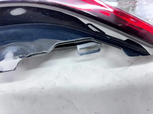 NICE 2022 2023 2024 MITSUBISHI OUTLANDER LED REAR INNER RIGHT OEM TAIL LIGHT - Image 14