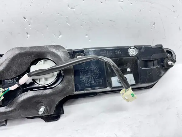 NICE 2022 2023 2024 MITSUBISHI OUTLANDER LED REAR INNER RIGHT OEM TAIL LIGHT - Image 19