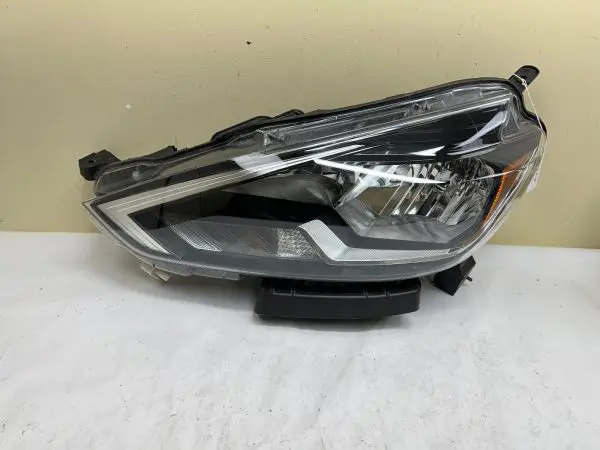 2016 2017 2018 2019 NISSAN SENTRA HALOGEN FRONT LEFT OEM HEADLIGHT