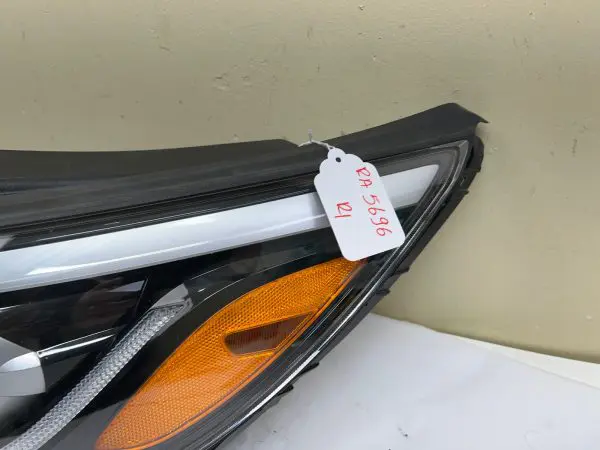 2019 2020 2021 KIA SEDONA HALOGEN LED FRONT LEFT OEM HEADLIGHT 92101-A9 - Image 4