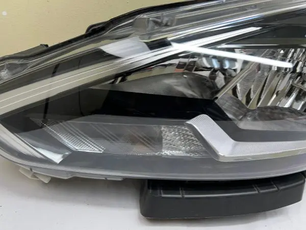 2016 2017 2018 2019 NISSAN SENTRA HALOGEN FRONT LEFT OEM HEADLIGHT - Image 10