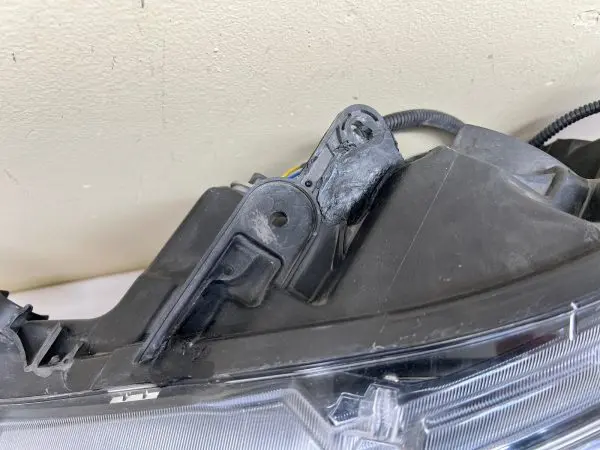2016 2017 2018 2019 NISSAN SENTRA HALOGEN FRONT LEFT OEM HEADLIGHT - Image 16