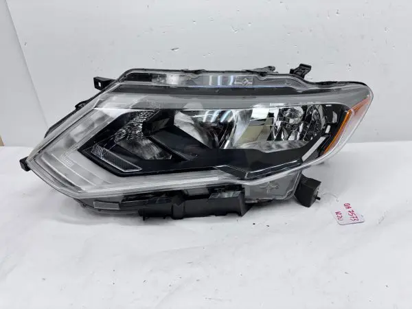 2017 2018 2019 2020 nissan rogue halogen led front left oem headlight - Image 2