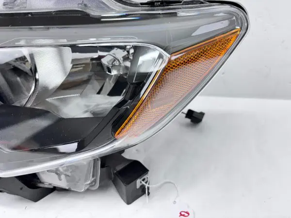 2017 2018 2019 2020 nissan rogue halogen led front left oem headlight - Image 5
