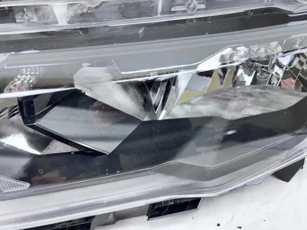 2017 2018 2019 2020 nissan rogue halogen led front left oem headlight - Image 17