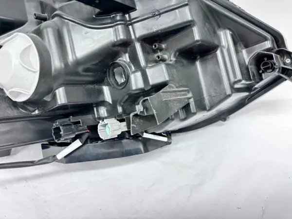 2017 2018 2019 2020 nissan rogue halogen led front left oem headlight - Image 18
