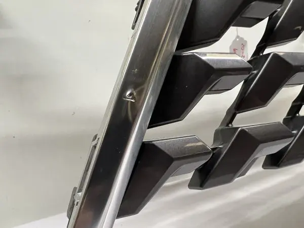 53101-60G30 2020 2021 2022 2023 lexus gx gx460 front oem grille - Image 19