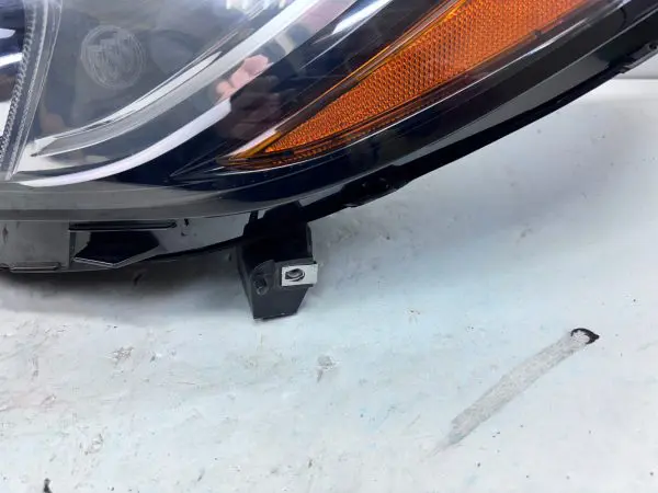 84410855  2018 2019 2020 2021 BUICK ENCLAVE FULL LED FRONT LEFT OEM HEADLIGHT - Image 3
