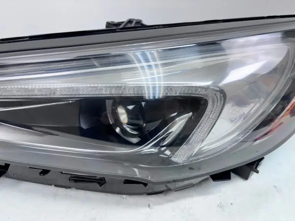 84410855  2018 2019 2020 2021 BUICK ENCLAVE FULL LED FRONT LEFT OEM HEADLIGHT - Image 11