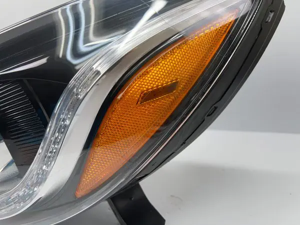 2017 2018 2019 2020 2021 2022 chevy trax halogen led drl left oem headlight - Image 3