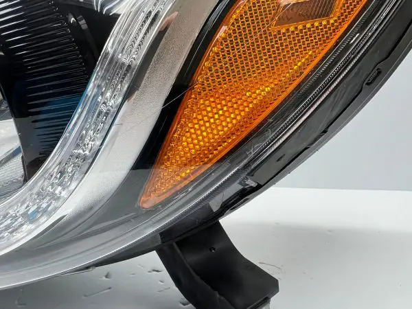 2017 2018 2019 2020 2021 2022 chevy trax halogen led drl left oem headlight - Image 6