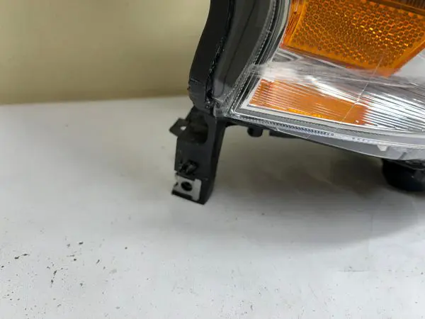 ALL TABS  2013 2014 2015 NISSAN ALTIMA HALOGEN FRONT RIGHT OEM HEADLIGHT - Image 10