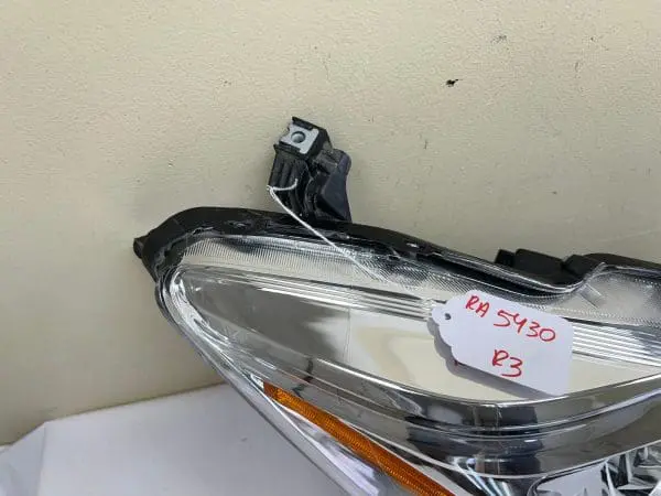 2017 2018 2019 2020 2021 2022 chevy trax halogen led drl left oem headlight - Image 9