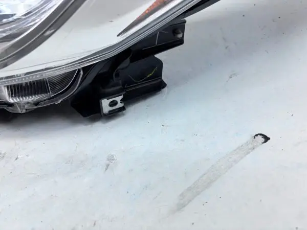 2017 2018 2019 TOYOTA HIGHLANDER HALOGEN FRONT LEFT OEM HEADLIGHT - Image 7