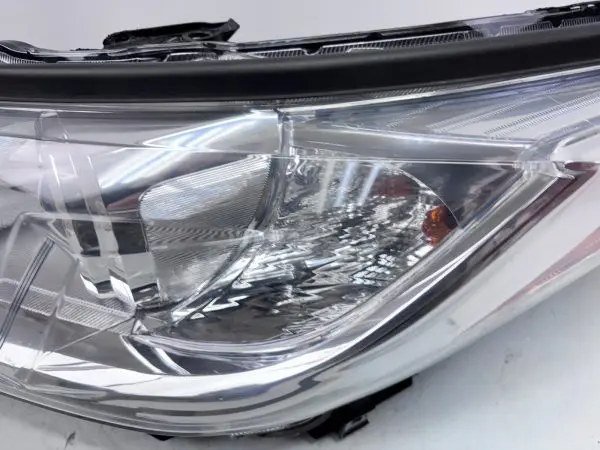 2017 2018 2019 TOYOTA HIGHLANDER HALOGEN FRONT LEFT OEM HEADLIGHT - Image 8