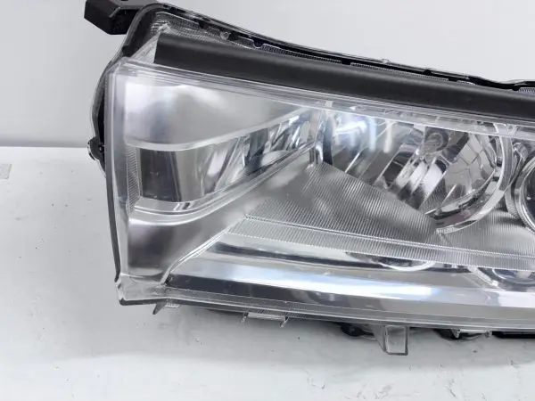 2017 2018 2019 TOYOTA HIGHLANDER HALOGEN FRONT LEFT OEM HEADLIGHT - Image 11