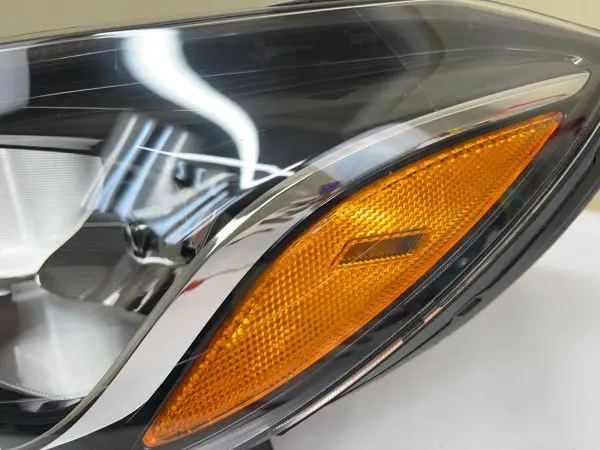 2017 2018 2019 2020 2021 2022 CHEVY TRAX HALOGEN LEFT OEM HEADLIGHT 42698951 - Image 4