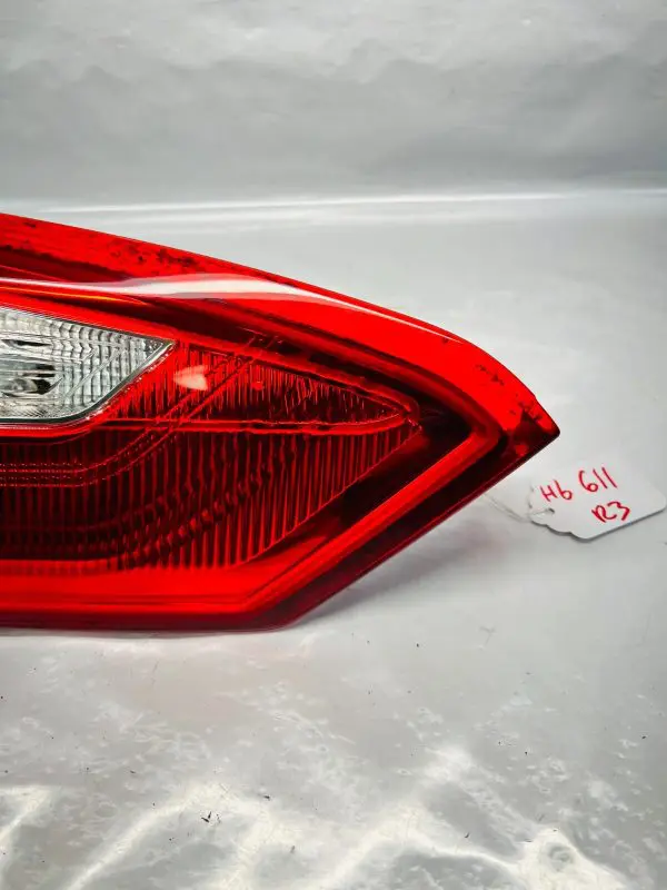 2012 2013 2014 2015 FORD FOCUS REAR LEFT INNER OEM TAIL LIGHT - Image 7