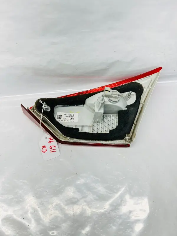2012 2013 2014 2015 FORD FOCUS REAR LEFT INNER OEM TAIL LIGHT - Image 10