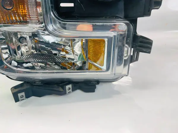 ALL TABS 2015 2016 2017 FORD F150 HALOGEN FRONT RIGHT OEM HEADLIGHT - Image 2