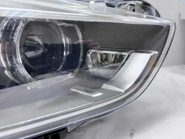 2016 2017 2018 2019 bmw x1 f48 led front right oem headlight a8747222402 - Image 3