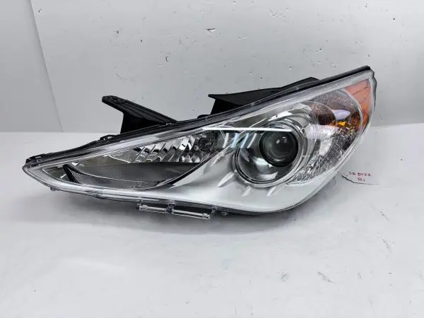 2011 2012 2013 2014 HYUNDAI SONATA HALOGEN FRONT LEFT CAPA HEADLIGHT 921013Q000