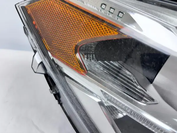 2016 2017 2018 2019 bmw x1 f48 led front right oem headlight a8747222402 - Image 11