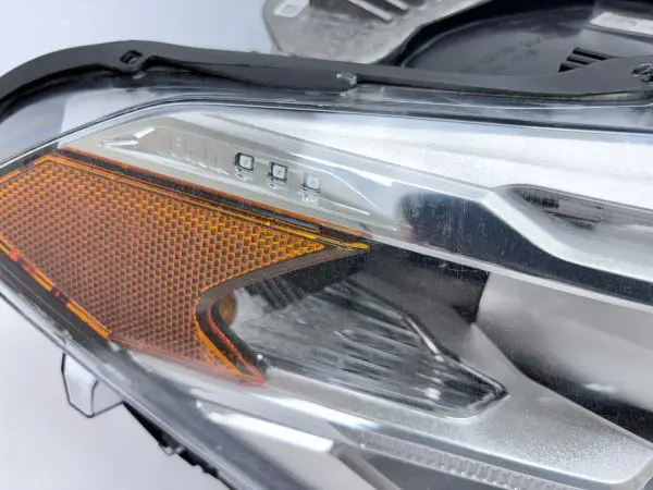 2016 2017 2018 2019 bmw x1 f48 led front right oem headlight a8747222402 - Image 13