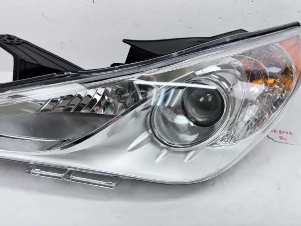 2011 2012 2013 2014 HYUNDAI SONATA HALOGEN FRONT LEFT CAPA HEADLIGHT 921013Q000 - Image 10