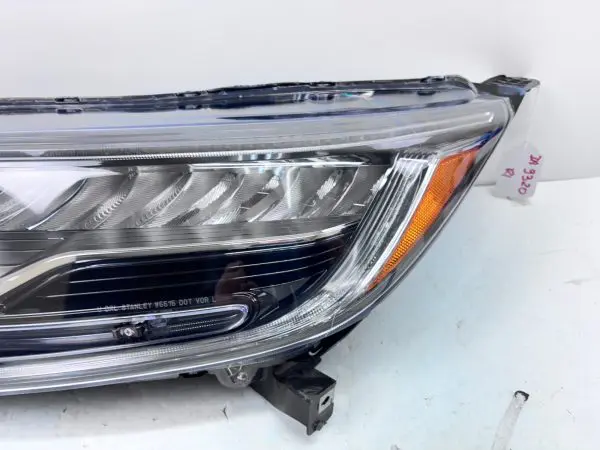 2017 2018 2019 2020 2021 2022 HONDA CRV FULL  LED FRONT LEFT OEM HEADLIGHT - Image 9