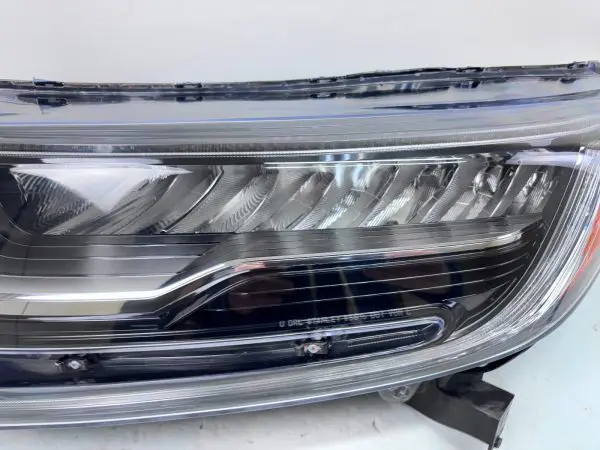 2017 2018 2019 2020 2021 2022 HONDA CRV FULL  LED FRONT LEFT OEM HEADLIGHT - Image 11