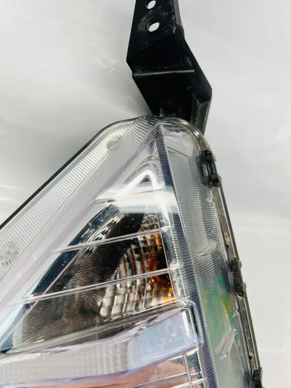 92301-F2510  2019 2020 2021 HYUNDAI ELANTRA FRONT LEFT OEM FOG LIGHT - Image 5