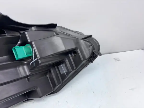 84390861  2018 2019 2010 2021 CHEVY TRAVERSE XENON HID FRONT LEFT OEM HEADLIGHT - Image 14