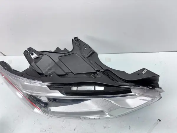84685649  2018 2019 2010 2021 CHEVY TRAVERSE XENON HID FRONT RIGHT OEM HEADLIGHT - Image 16