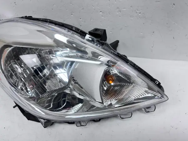 ALL TABS 2012 2013 2014 NISSAN VERSA HALOGEN FRONT RIGHT CAPA  HEADLIGHT - Image 4