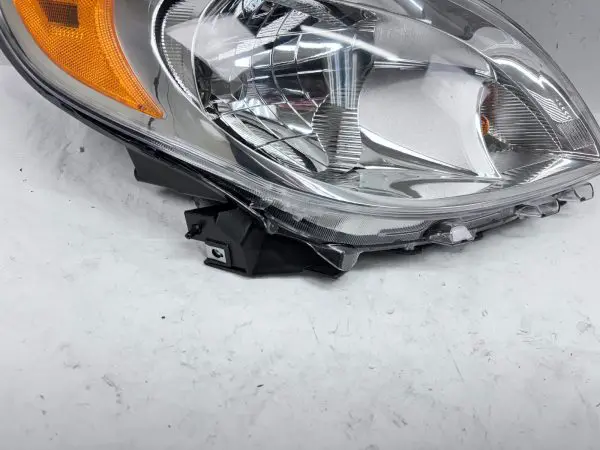 ALL TABS 2012 2013 2014 NISSAN VERSA HALOGEN FRONT RIGHT CAPA  HEADLIGHT - Image 7